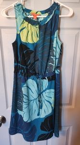 Sleeveless tie string waist dress